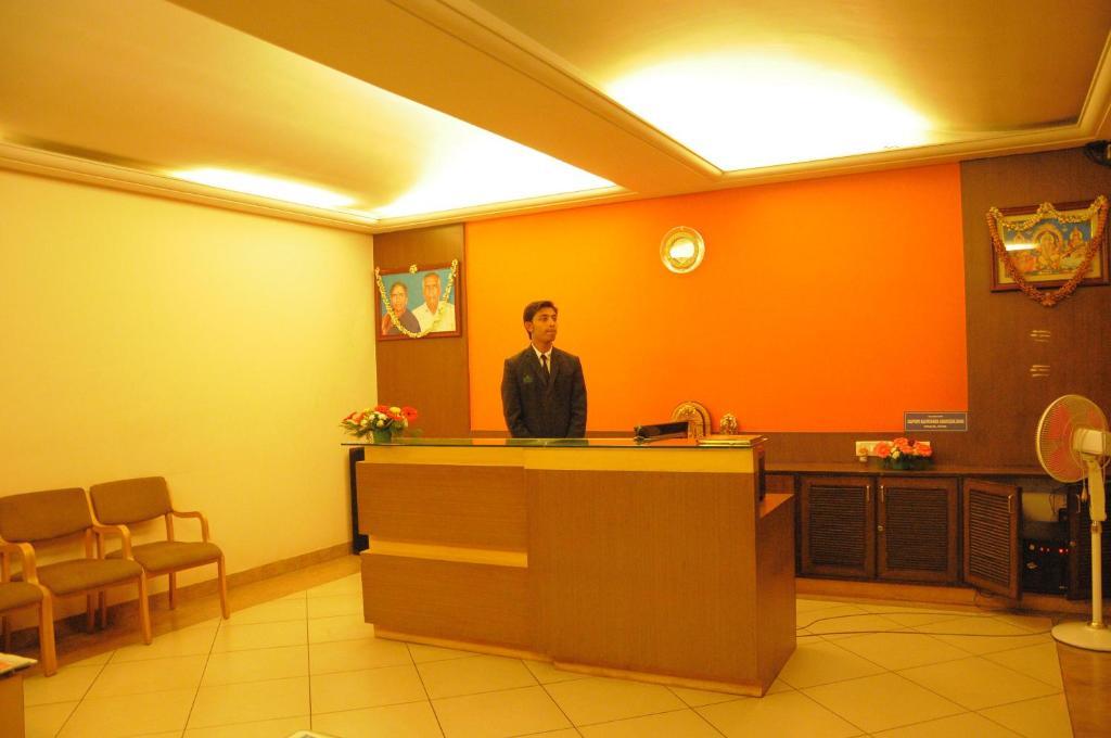 Hotel Le Ruchi The Prince Мисор Екстериор снимка
