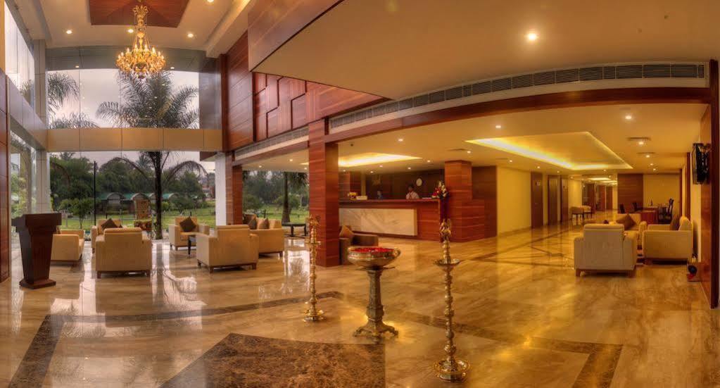 Hotel Le Ruchi The Prince Мисор Екстериор снимка