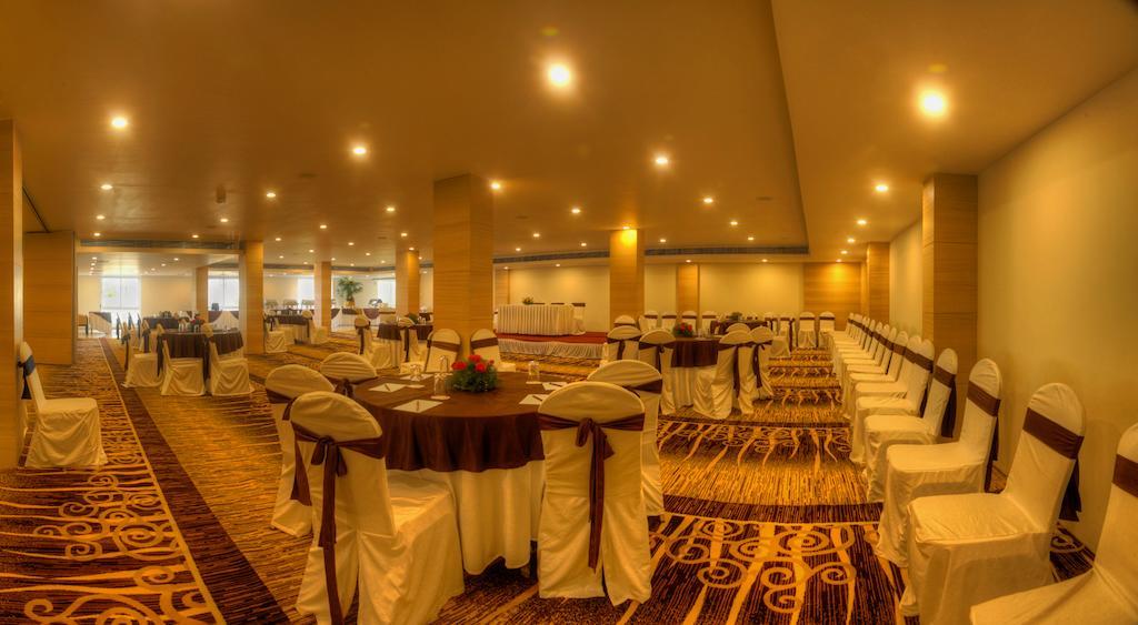 Hotel Le Ruchi The Prince Мисор Екстериор снимка